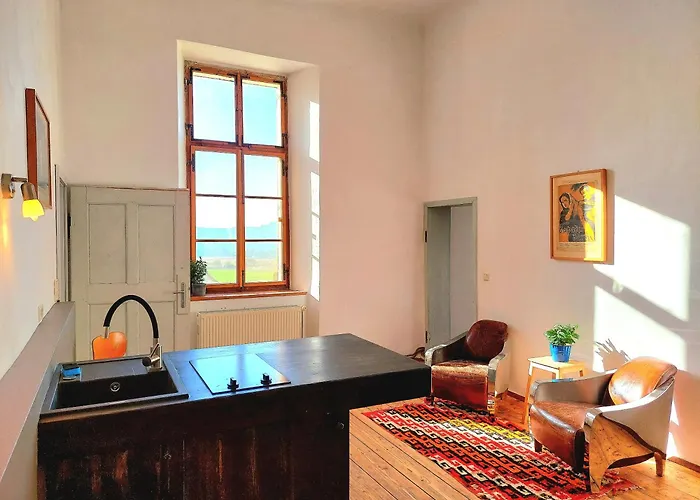 公寓 Stylish Getaway At Austrian Renaissance Castle *