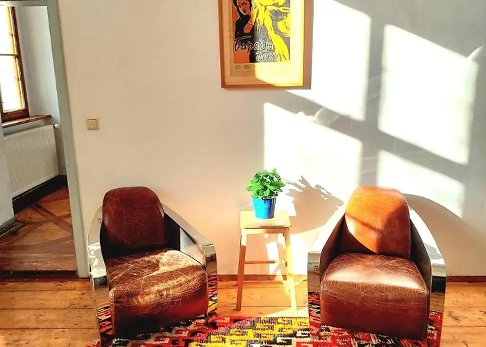 Stylish Getaway At Austrian Renaissance Castle *